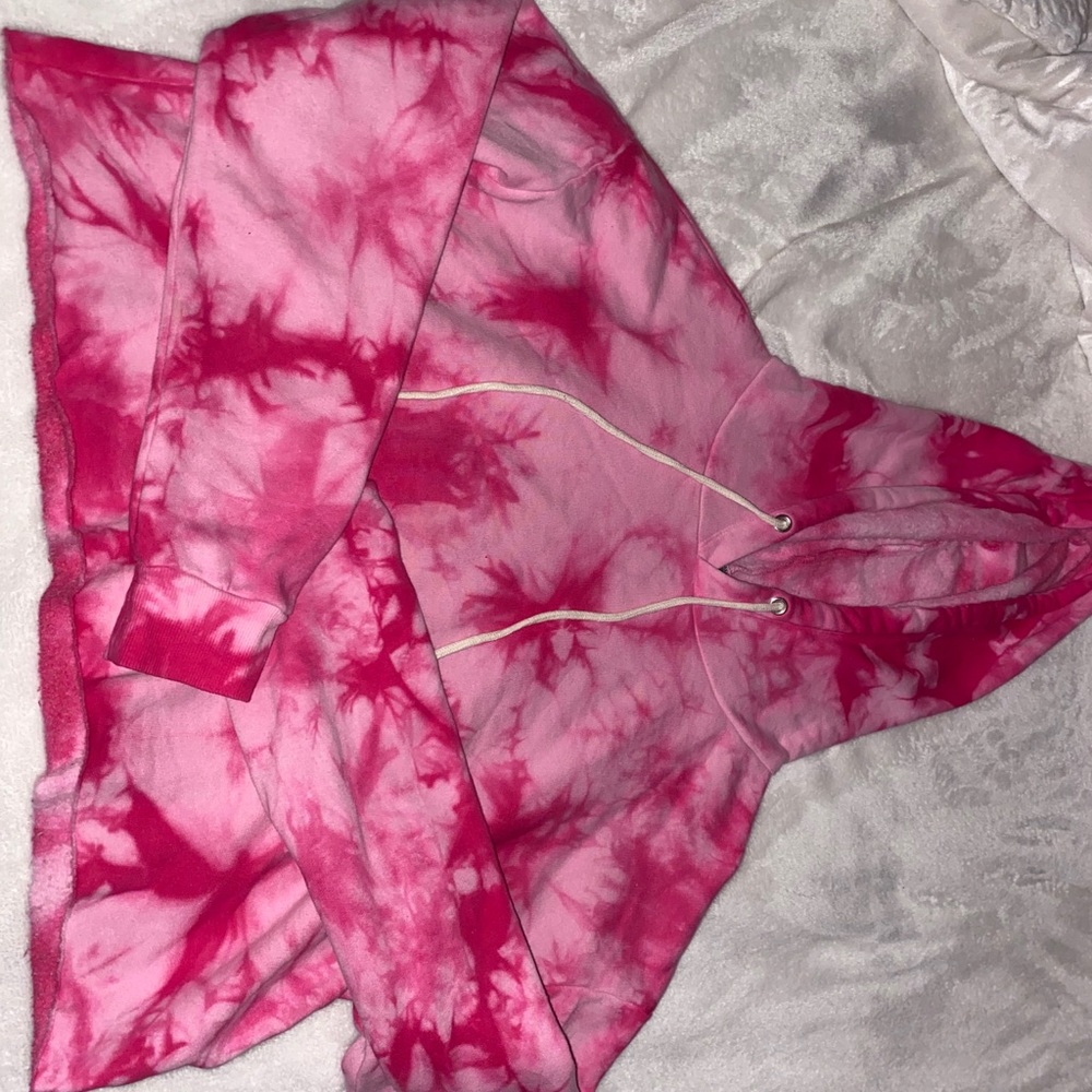 Wild fable cropped tie dye sweatshirt